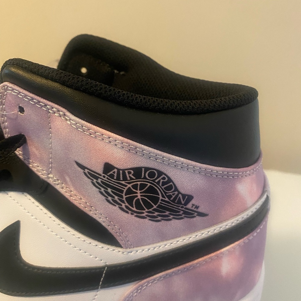 Nike Air Jordan Black and White Sneakers - Picture 5 of 8
